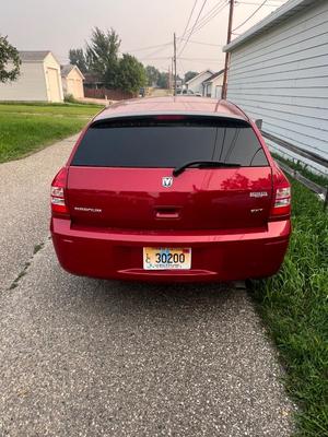 2005 Dodge Magnum with close to 21,000 miles!!