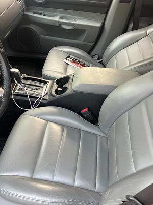 2005 Dodge Magnum with close to 21,000 miles!!