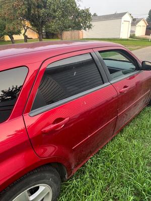 2005 Dodge Magnum with close to 21,000 miles!!