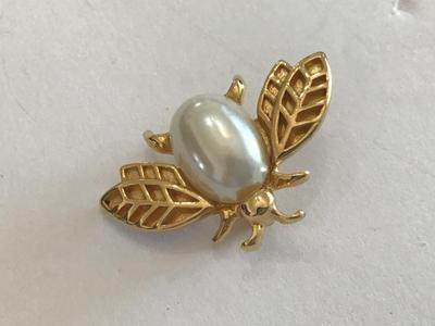 Marvella Bug pin