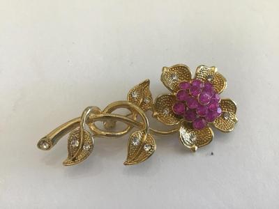 Vintage Pink Floral Brooch