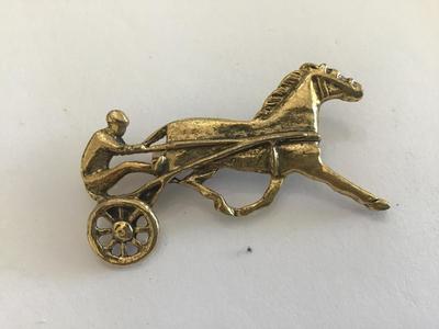 Esquitarian Brooch