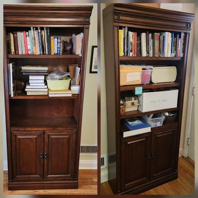 Pair Bookshelf w 4 Adjustable Shelves 32x13x77