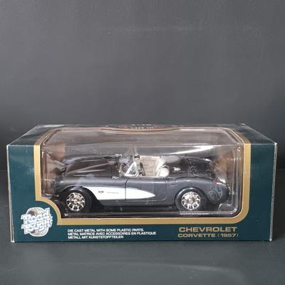 LOT 24: Burago 1957 Corvette with (2) Road Tough 1957 Corvettes & a Maisto 1998 Corvette