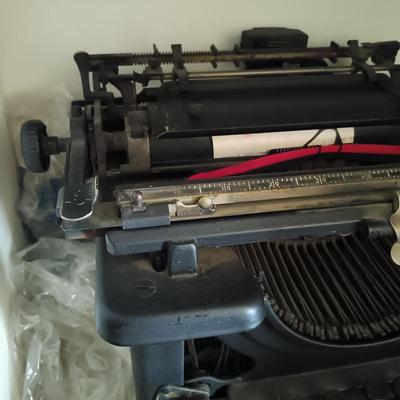 LOT 173: Vintage Typewriter with Heavy Metal Frame
