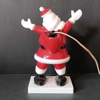 LOT 183: Vintage Jewelbrite Diorama Ornaments, Plastic Light-Up Santa & More