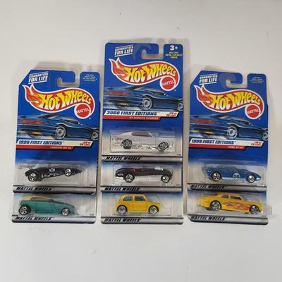 LOT 153: Seven Vintage Hot Wheels Lot Featuring First Edition Releases from 1999-2000