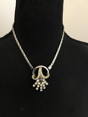 Vintage Silver tone Rhinestone Spray Pendant Necklace Art Deco