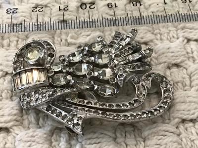 Vintage Rhinestone Brooch