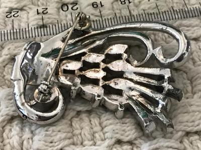 Vintage Rhinestone Brooch