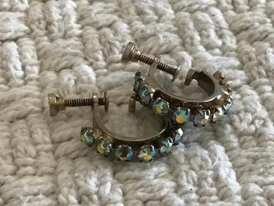 Vintage A/B Screw back