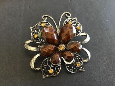 Fashion Brooch