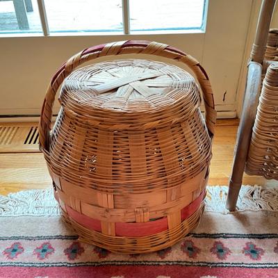 L725 Pair of WIcker Magazine Holder & Handled Basket
