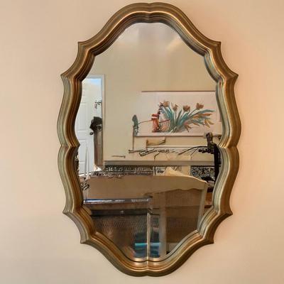 D742 Vintage Hollywood Regency Gold Wall Mirror