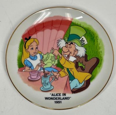 Sale Photo Thumbnail #256: In good condition.