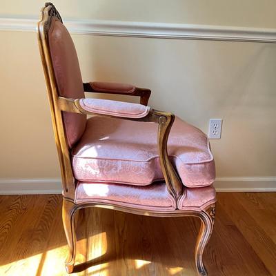 D748 Pair of Baker Furniture French Style Armchairs