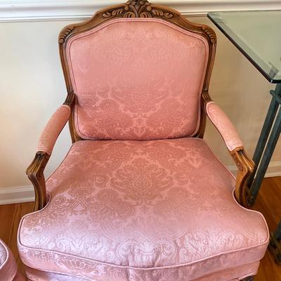 D748 Pair of Baker Furniture French Style Armchairs