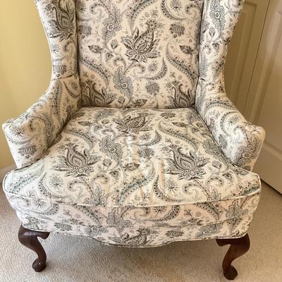 B763 Floral Motif Vintage Wing Back Chair
