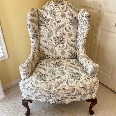 B763 Floral Motif Vintage Wing Back Chair