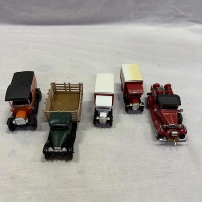 1930s Diecast Delivery Trucks & More (W-BM)