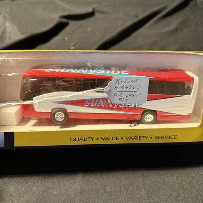K-Line Kruisers Toy Trucks and Buses (LR-BM)