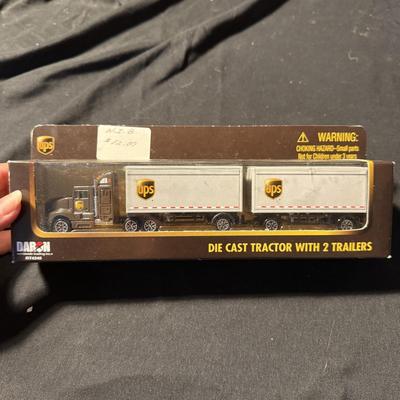 K-Line Kruisers Toy Trucks and Buses (LR-BM)