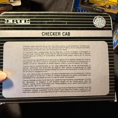 ERTL Checker Cab and More (LR-BM)