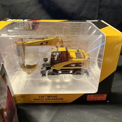 ERTL Farm Classics and More (LR-BM)