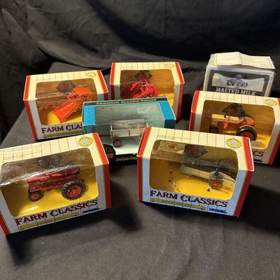 ERTL Farm Classics and More (LR-BM)