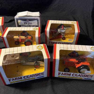 ERTL Farm Classics and More (LR-BM)