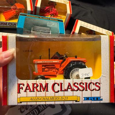 ERTL Farm Classics and More (LR-BM)