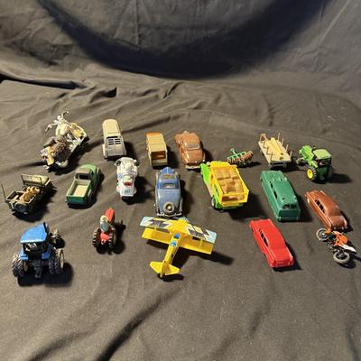 ERTL Farm Classics and More (LR-BM)