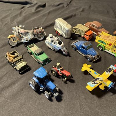 ERTL Farm Classics and More (LR-BM)
