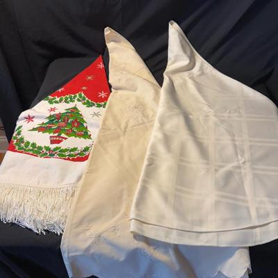 Collection of Vintage and Modern Table Linens and More (LR-BM)