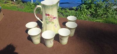 Pitcher glass set