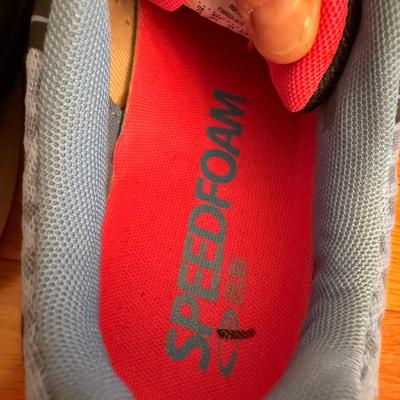 Sketchers, Oofos, & More Women’s Size 8/9 Sneakers (DR-HS)
