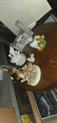 Figures birds lot