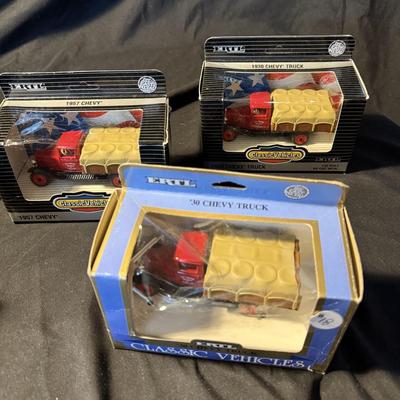 Collection of 1930’s-50’s Die Cast Cars and Trucks (LR-BM)