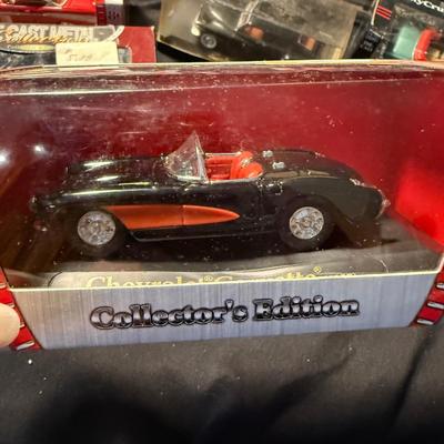 Collection of 1930’s-50’s Die Cast Cars and Trucks (LR-BM)