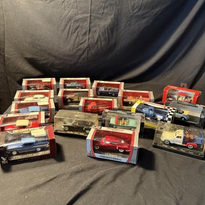 Collection of 1930’s-50’s Die Cast Cars and Trucks (LR-BM)
