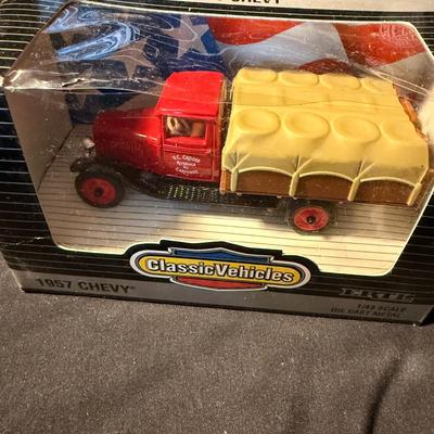 Collection of 1930’s-50’s Die Cast Cars and Trucks (LR-BM)