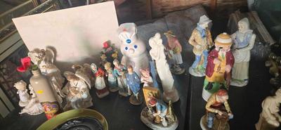 Figures and cookie jar
