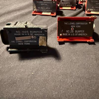 Lionel Train Illuminated Bumpers (LR-BM)
