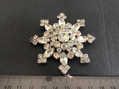 Gorgeous Large Rhinestone Vintage Brooch