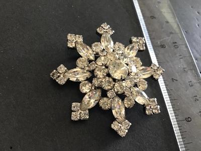 Gorgeous Large Rhinestone Vintage Brooch