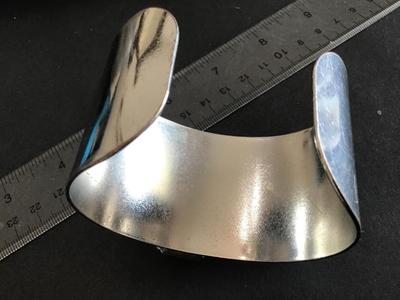 Chunky Fashion Cuff