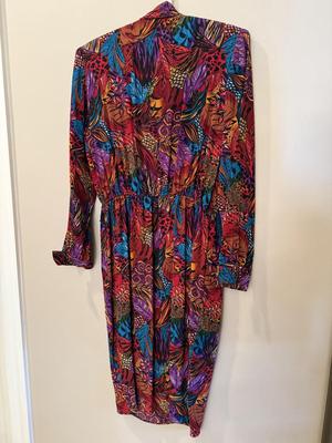 Vibrant & Elegant Vintage Silk Fashions by Oleg Cassini, Annalisa, Harvé Benard, & More (E-HS)