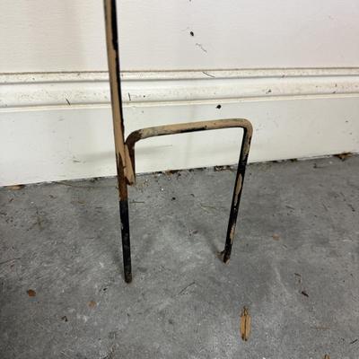 Three Shepherds Hooks (G-HS)