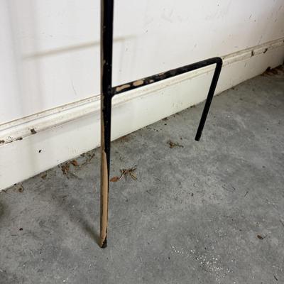 Three Shepherds Hooks (G-HS)