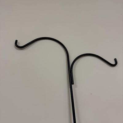 Three Shepherds Hooks (G-HS)